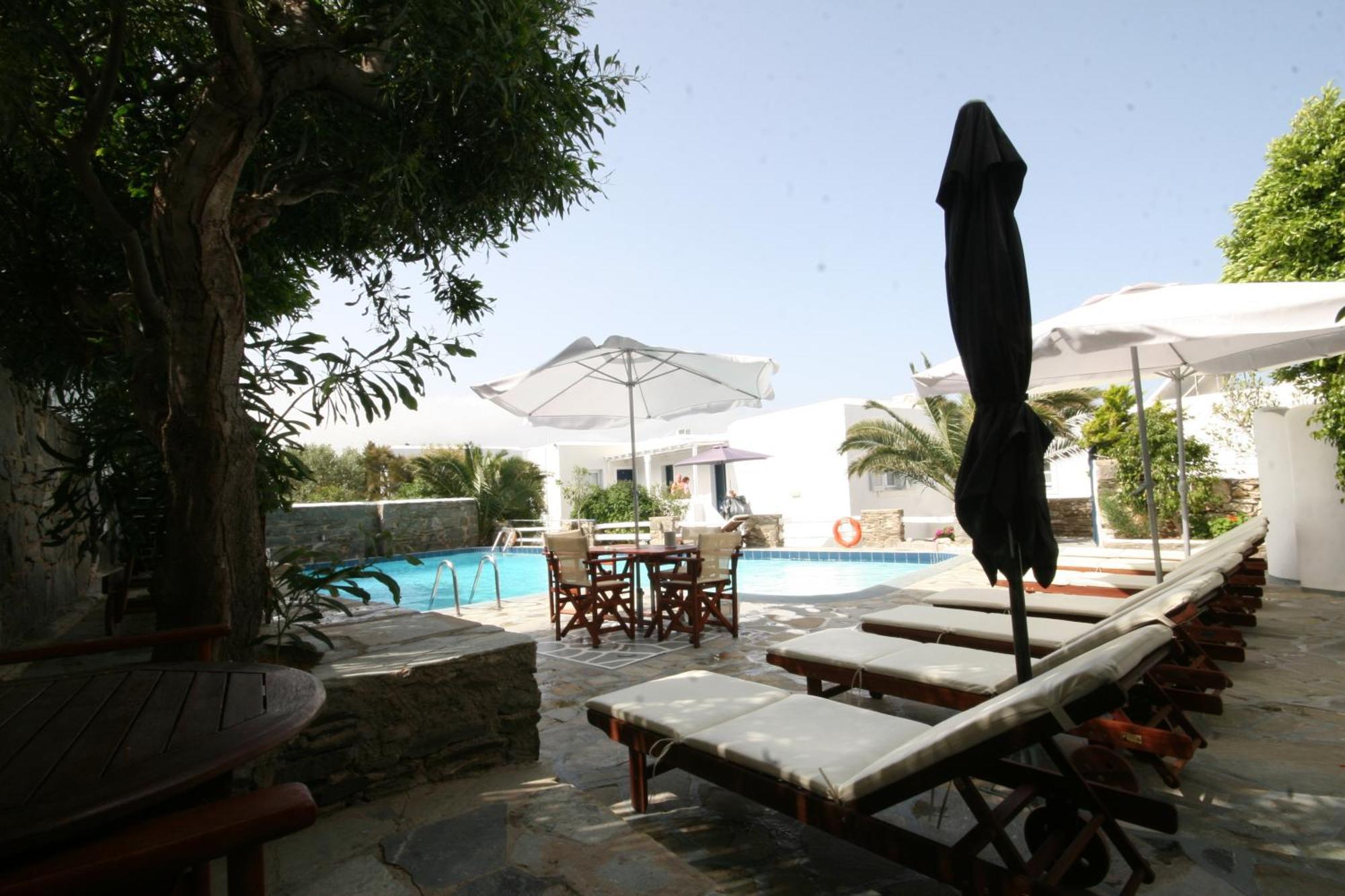 Hotel Manos 나오우사 외부 사진